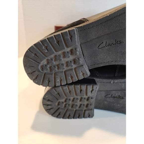 WOMENS SZ 9.5 M CLARKS ANKLE BOOTS LEATHER SUEDE HICKING FASHION SOFT CUSHION - Picture 7 of 8